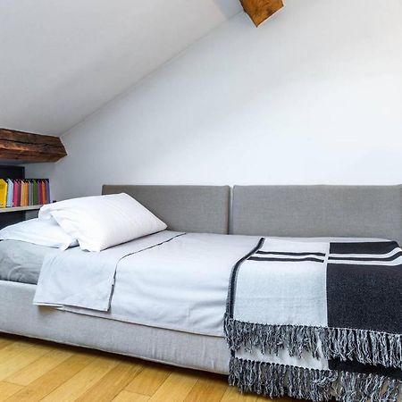 Altido Lovely Mansard Milan Extérieur photo