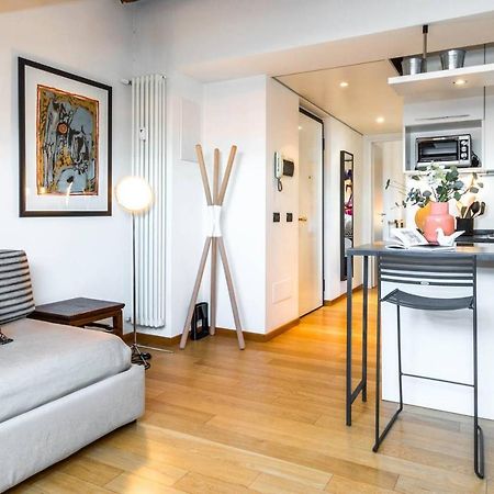 Altido Lovely Mansard Milan Extérieur photo