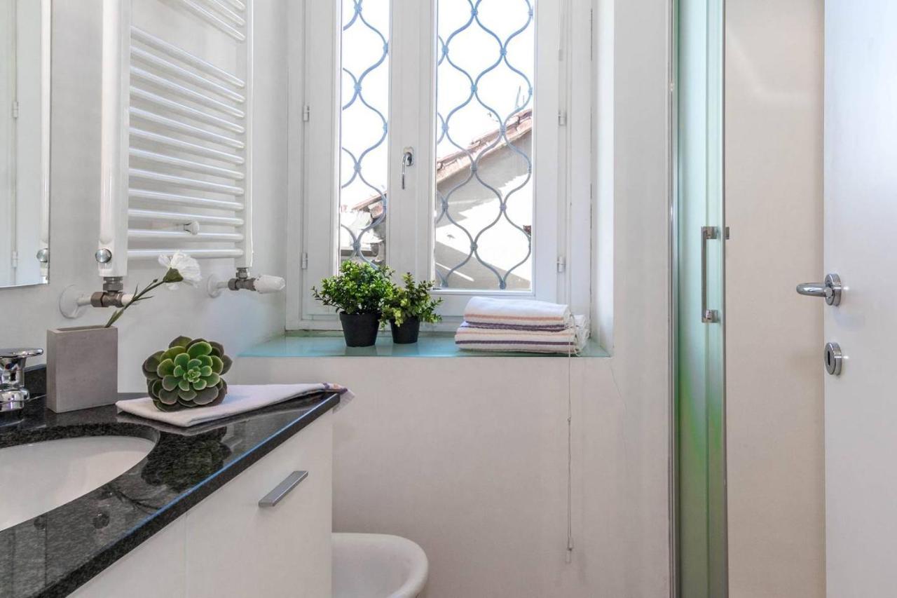Altido Lovely Mansard Milan Extérieur photo