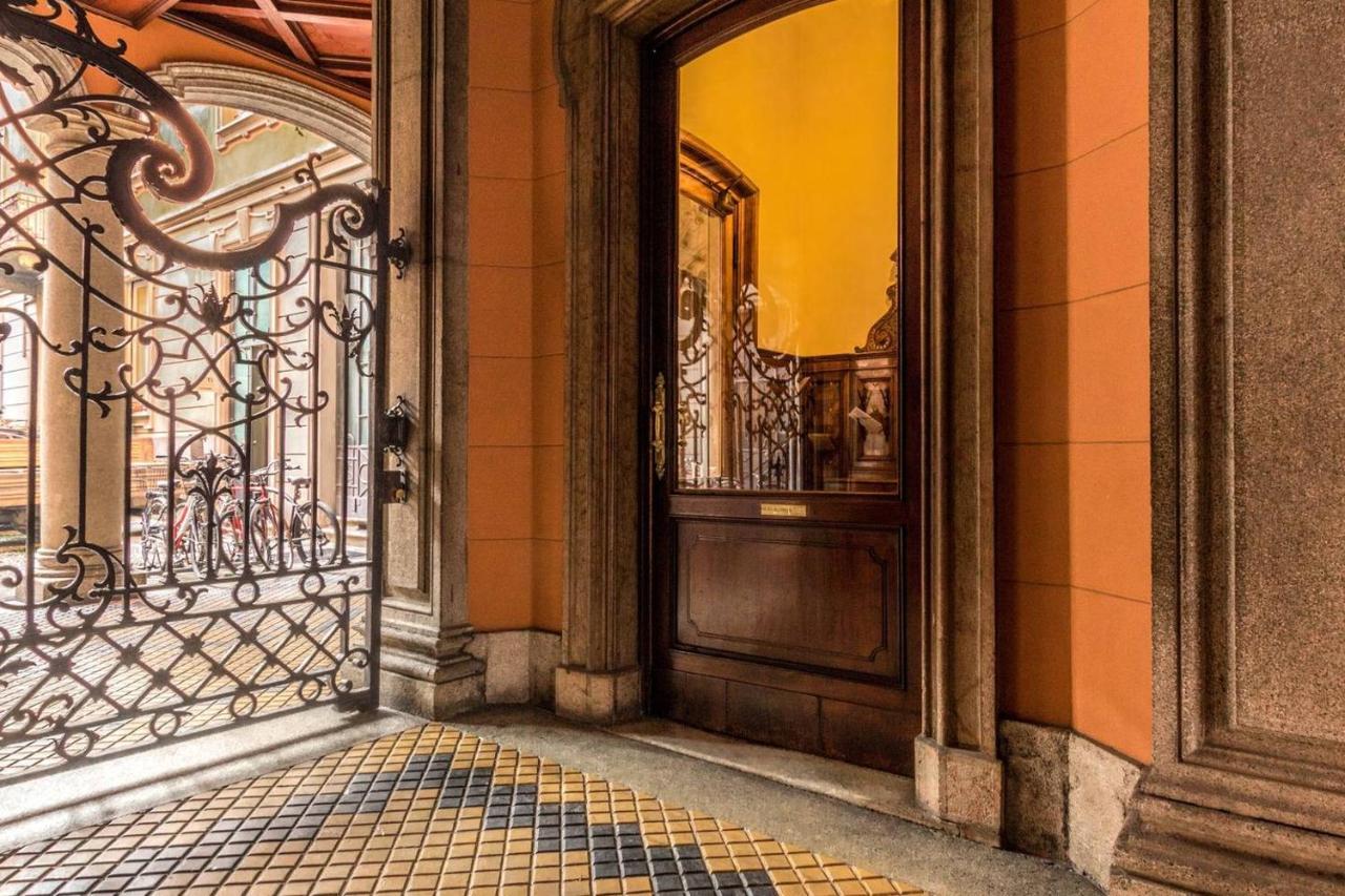Altido Lovely Mansard Milan Extérieur photo
